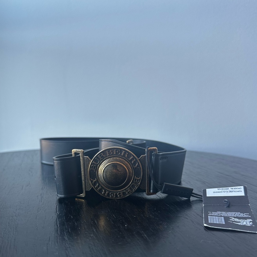 Burberry London Belt with Brass Buckle - NWT - Size 36” / 90cm